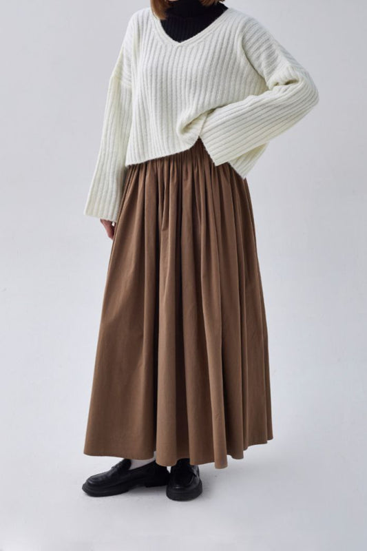 Pull court à col en V – Ekru