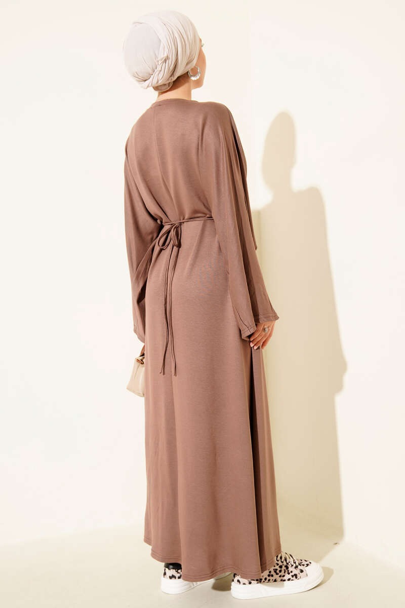 Robe ample à taille élastiquée avec cordon de serrage, marron
