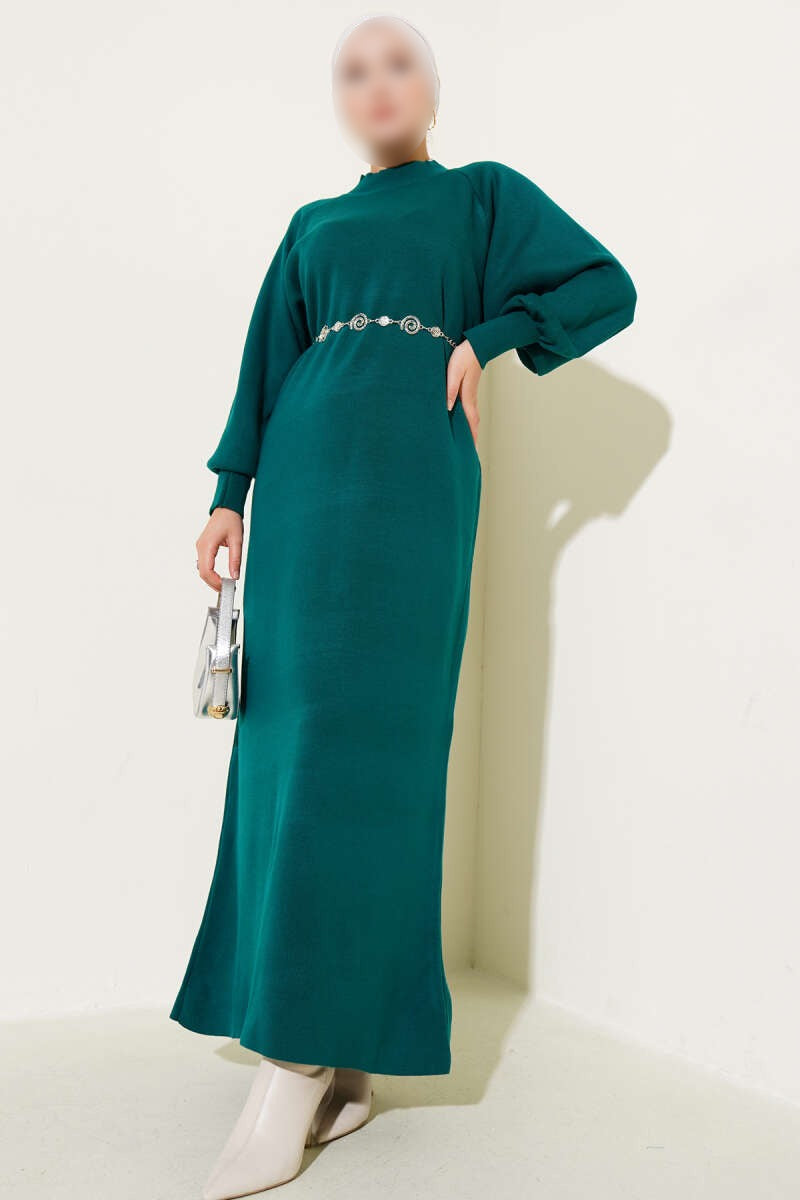 Robe verte en maille à manches bouffantes